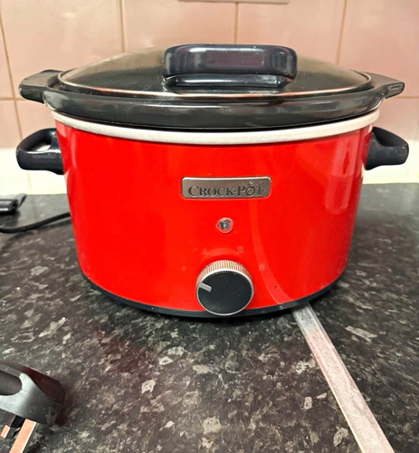 Crock pot red - 3.5l, ceramic