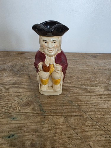 Tony wood studio toby jug - wood,