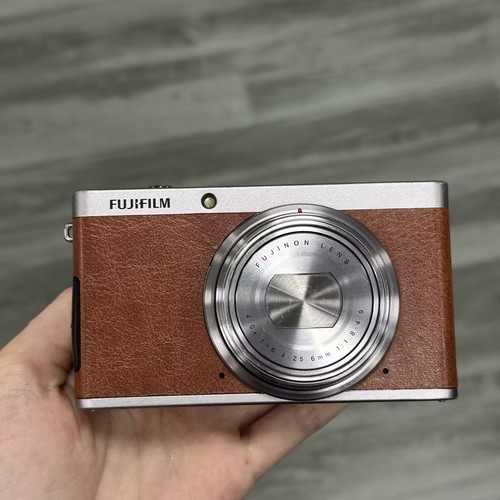 Fujifilm xf1 series digital - xf1, x