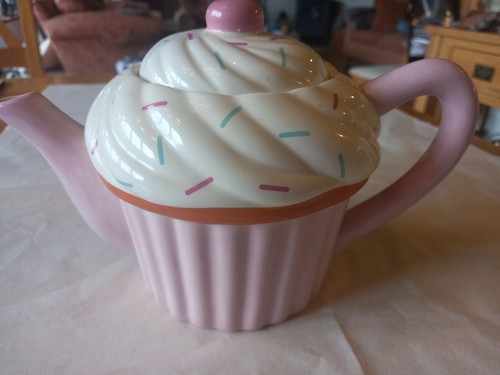 Teapot cup cake shape by - in,