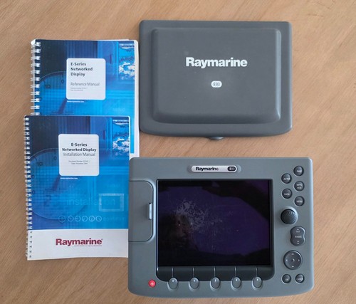Raymarine e80 classic mfd - classic,