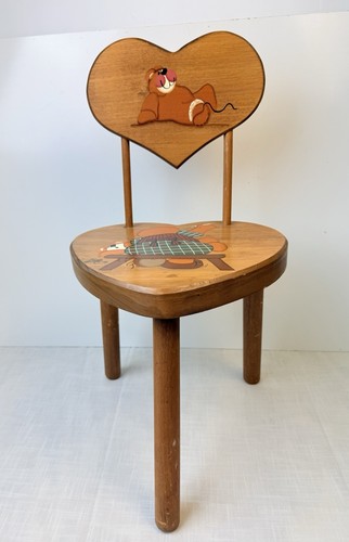 Vintage legged tall - 3-legged,