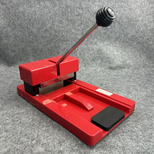Sizzix red die - red, press
