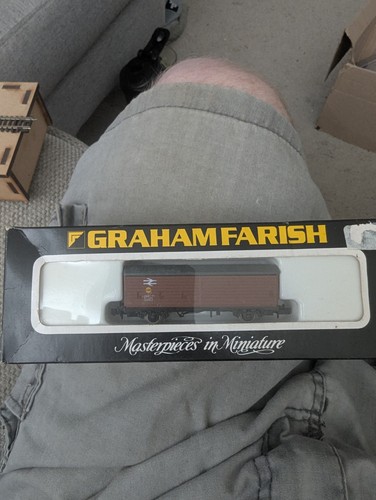 Graham farish gauge - farish, wagons