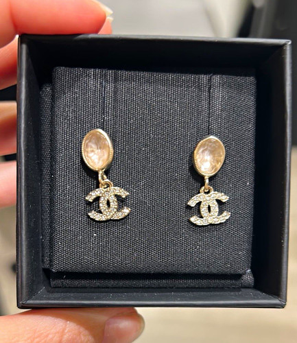 Chanel gold tone - chanel,