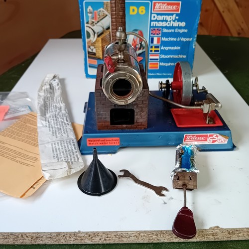 Wilesco live steam engine - live,