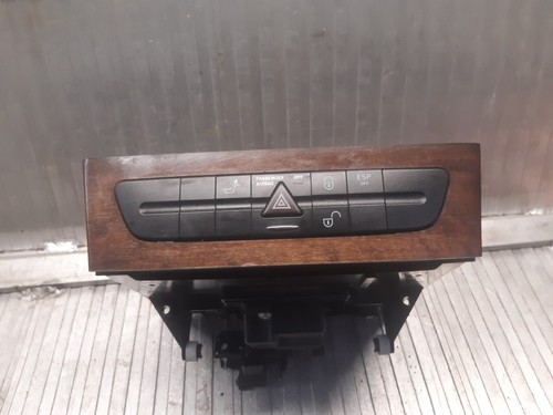 2005 mercedes class w211 - e,