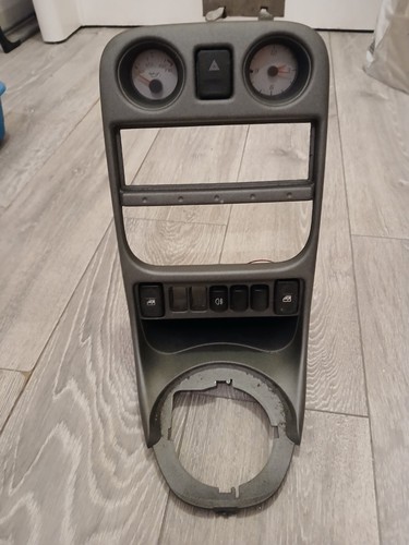 Centre console for 2005 - console, tf