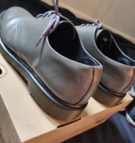 Martens size 5 - dr,