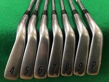 Titleist Right Handed Iron Set AP1 712 4-9,P NS PRO 950GH Flex S