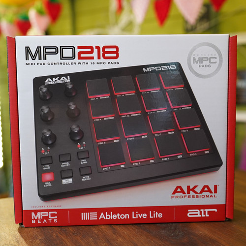 Akai professional mpd218 midi - akai,