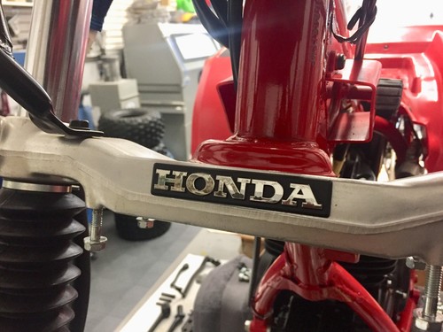 Honda atc 250r lower - 83-84,