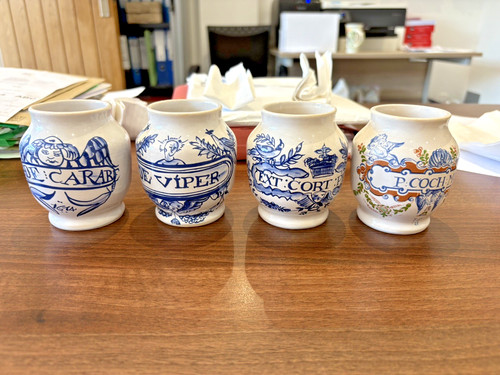 Different vintage royal - 4,