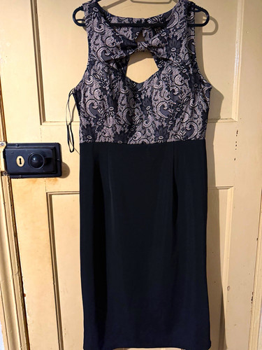 Black white lace sleeveless - white,