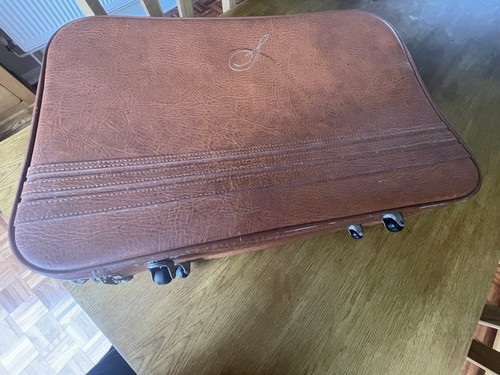 1970s 80s tan - tan, suitcase