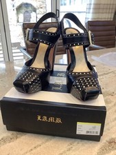 L.A.M.B. Gwen Stefani designer