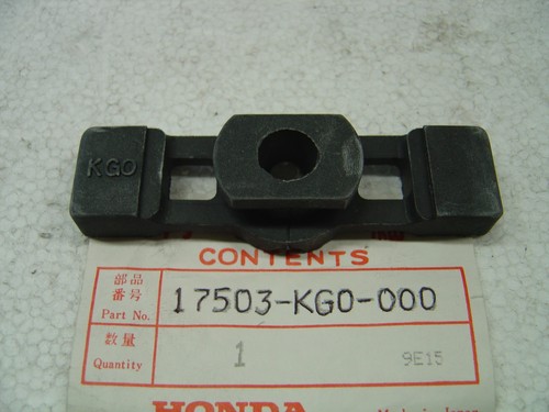 Rubber reservoir mounting - rubber, for