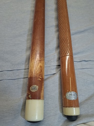 Vintage snooker cue with - 2, x
