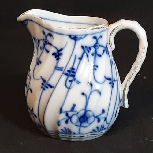 Porcelain blue white w gold - porcelain,