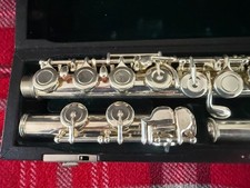 Signature flute