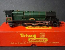 TRIANG / RAILWAYS  R53  PRINCESS ELIZABETH LOCO  - GREEN  (BOXED)