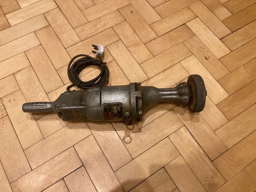 Massive old wolf 606 - old,