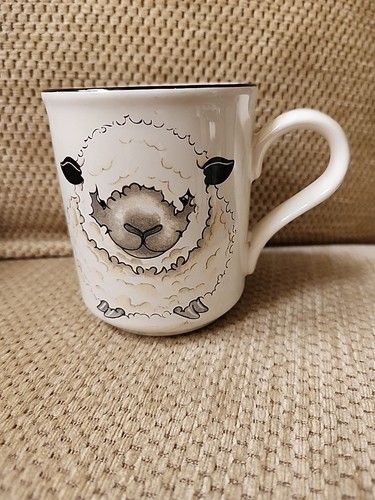 Arthur wood sheep mug - wood,
