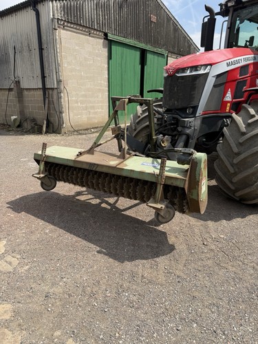 Datum road sweeper - road,
