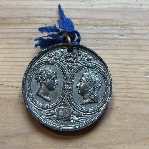 1887 queen victoria - 1887, golden