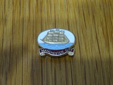 Rare Vintage Original Enamel Coffer London Manchester City Football Club Badge