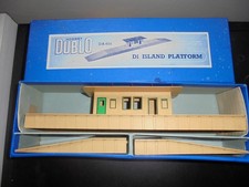 HORNBY DUBLO DA456 D1 RAILWAY STATION ISLAND PLATFORM BOXED V.G.C.