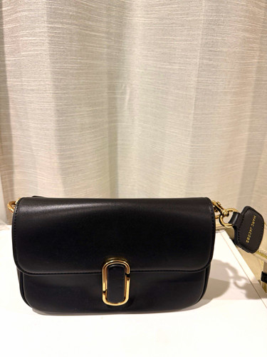 Marc jacobs black crossbody - black,
