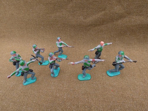 8no timpo toy soldiers - 8no.,