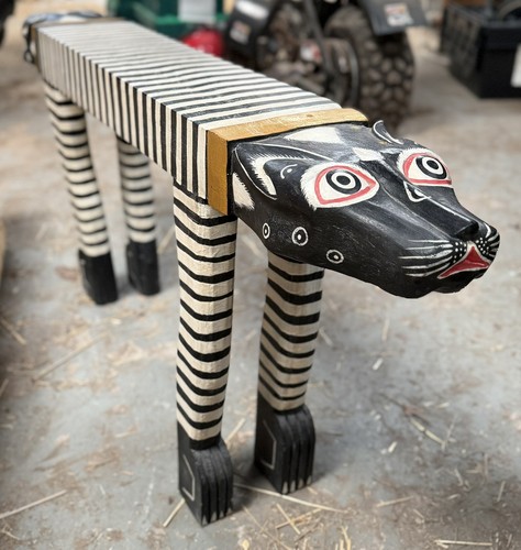 Headed cat table with - cat,