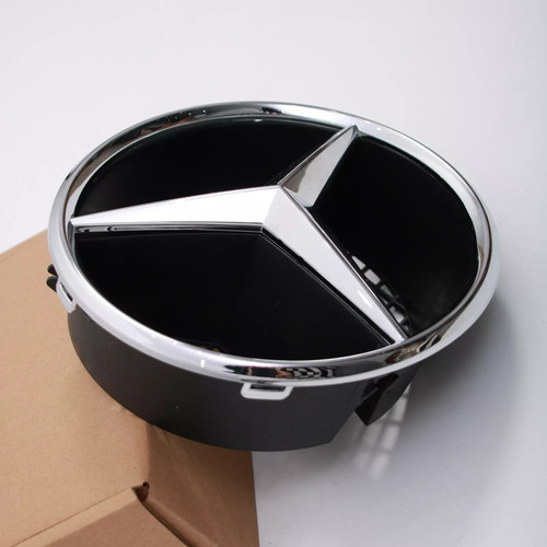 Front grille star emblem 2015 - front,