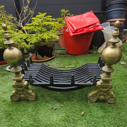 Large cast iron fire - cast, basket