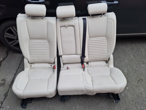 Land rover discovery sport - land,