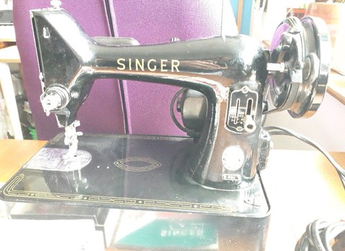 Vintage singer sewing machine - singer,