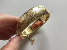 Vintage Gold plated bangle Bracelet safety chain good condition 