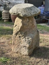 Staddle Stone And Cap Sandstone / Granite 16th century  