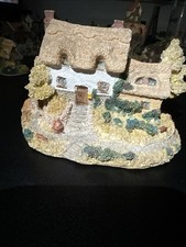 The Leonardo Collection Chapel Hill 1994 Limited Edition Cottage Ornament Large