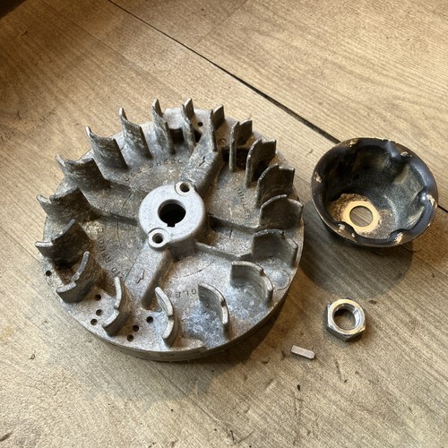 Flywheel assembly hayter - flywheel,
