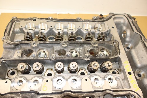 Cylinder head for vauxhall - cylinder,