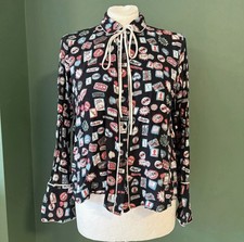 Zara Trafaluc Vintage Style Names Print Short Blouse  Pussy Bow y2k Preppy Retro