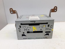 GENUINE 2010 MITSUBISHI OUTLANDER  8701A261 RADIO / STEREO HEAD UNIT