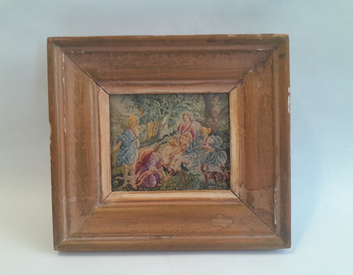 Antique miniature petit - antique,