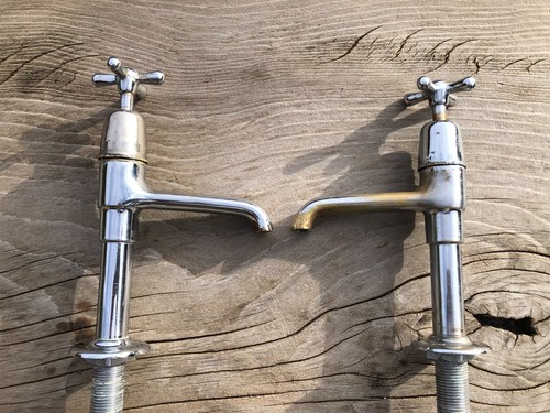 Vintage kitchen pillar - kitchen, taps
