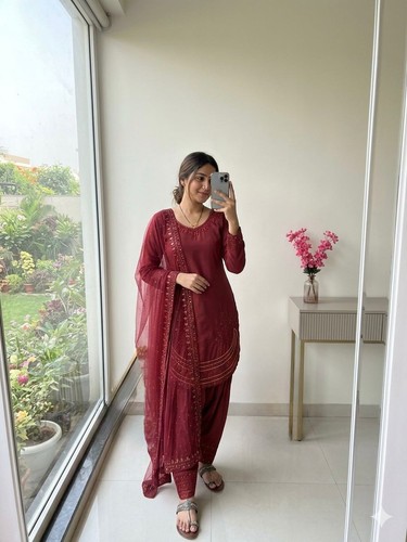Indian salwar kameez wear - indian,