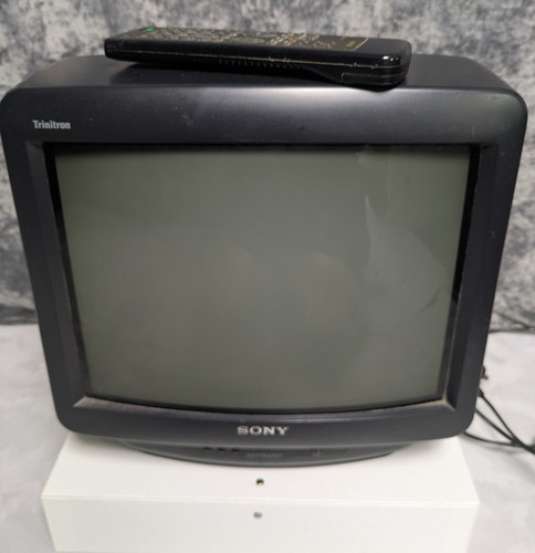 Sony trinitron m1401u - sony,