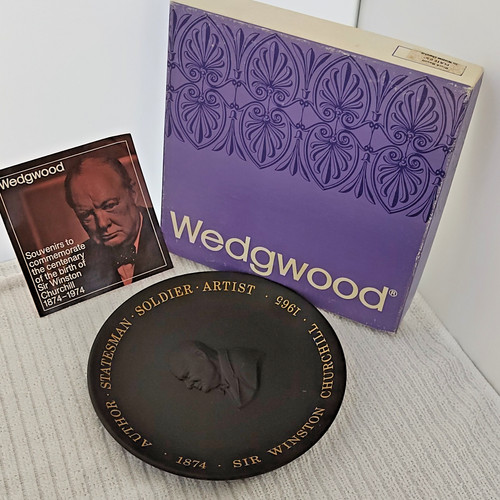 Wedgwood black basalt winston - wedgwood,
